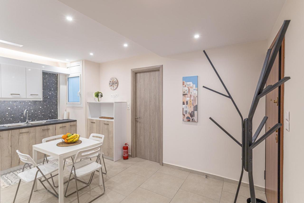 Amazing Apartment Near Metro Station! Athen Eksteriør billede