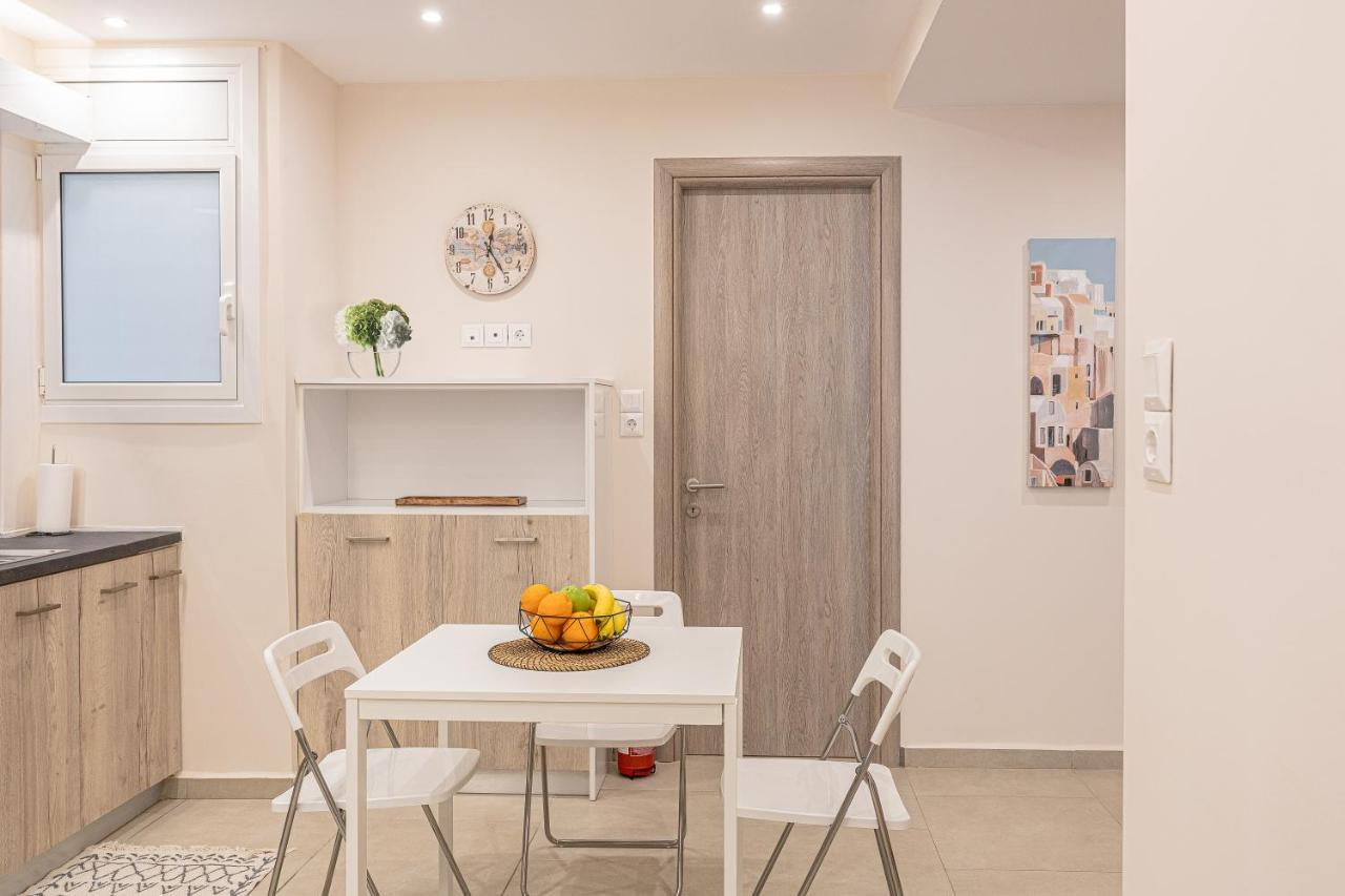 Amazing Apartment Near Metro Station! Athen Eksteriør billede
