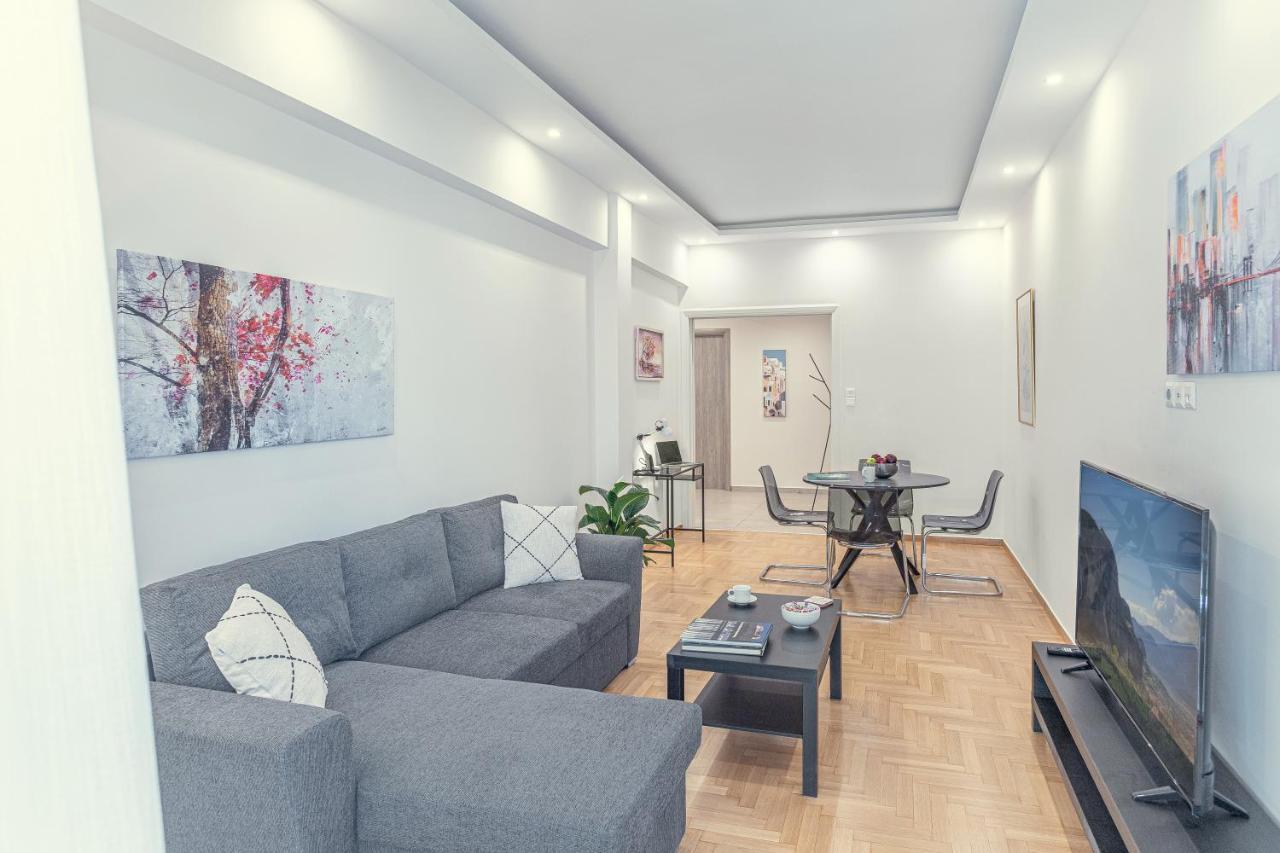 Amazing Apartment Near Metro Station! Athen Eksteriør billede
